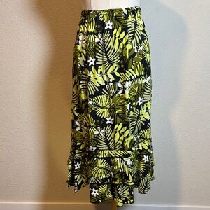 NWOT Anna Ocean Floral Ruffled Mini Skirt size Medium